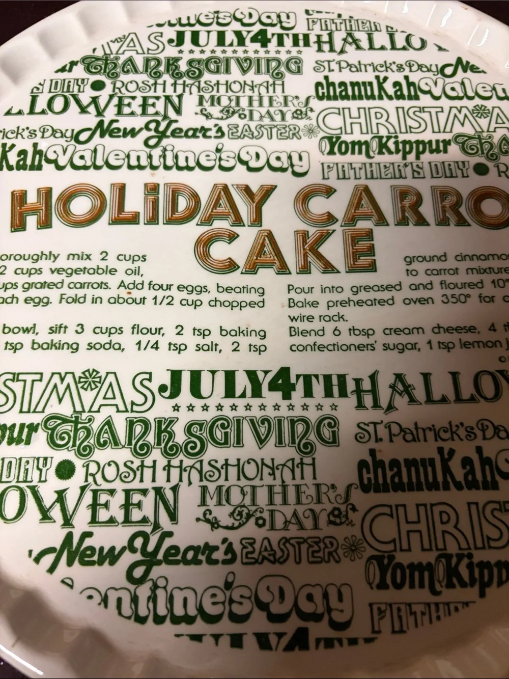 Holiday Carrot Cake Ceramic Pie Plate - White & Green